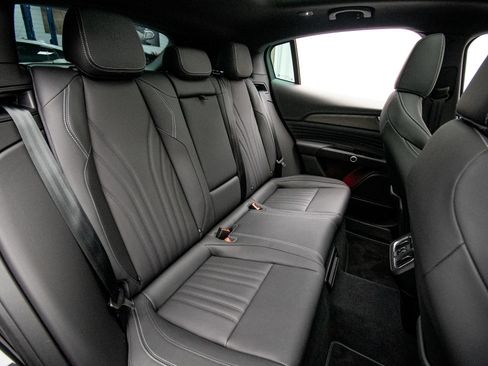 New 2025 Maserati Grecale GT AWD/4WD image 32
