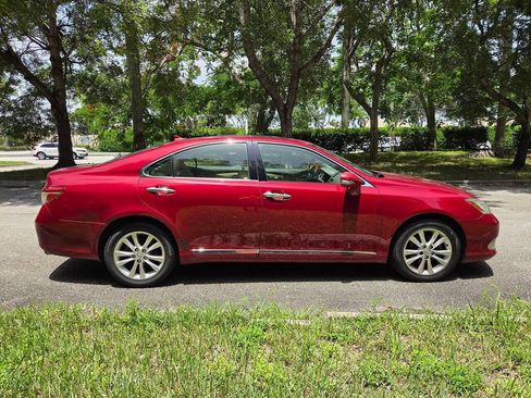 Used 2011 Lexus ES 350 FWD image 4