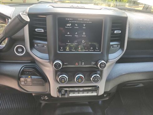 Used 2021 RAM 3500 Tradesman w/ Chrome Appearance Group AWD/4WD image 30