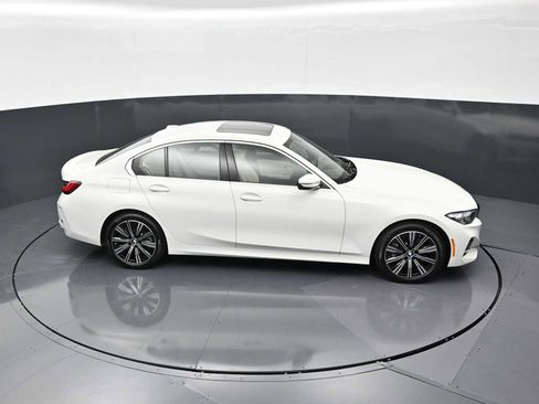 New 2026 BMW 330i Sedan w/ Premium Package RWD image 20