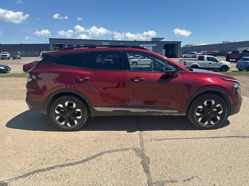Used 2023 Kia Sportage X-Line w/ X-Line Premium Package AWD/4WD image 12