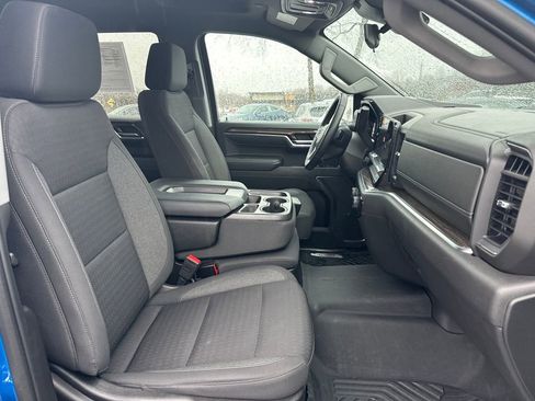 Used 2023 Chevrolet Silverado 1500 LT Trail Boss image 29