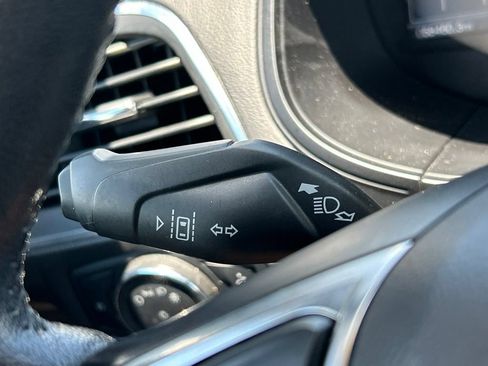 Used 2024 Ford Edge Titanium AWD/4WD image 28