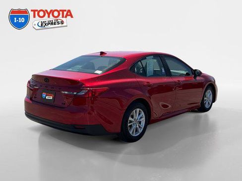 Certified 2025 Toyota Camry LE w/ Convenience Package FWD image 5