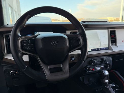 Used 2023 Ford Bronco Heritage Edition image 11