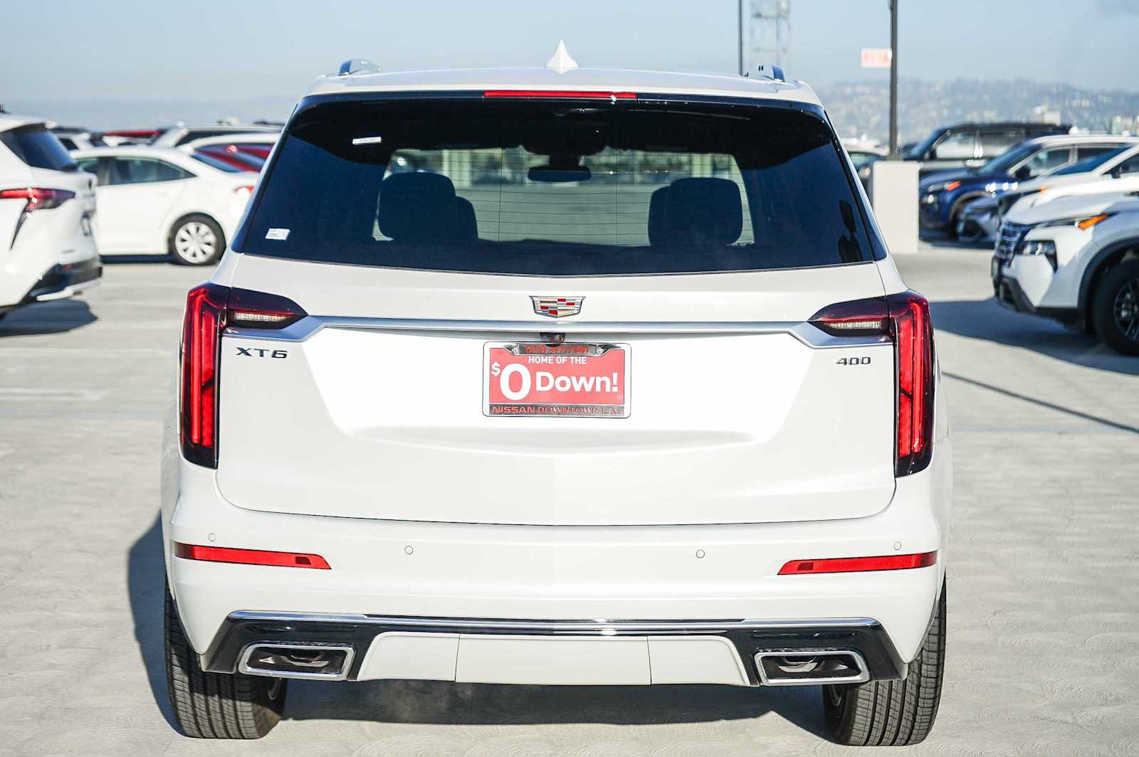 Used 2025 Cadillac XT6 Premium Luxury FWD image 7
