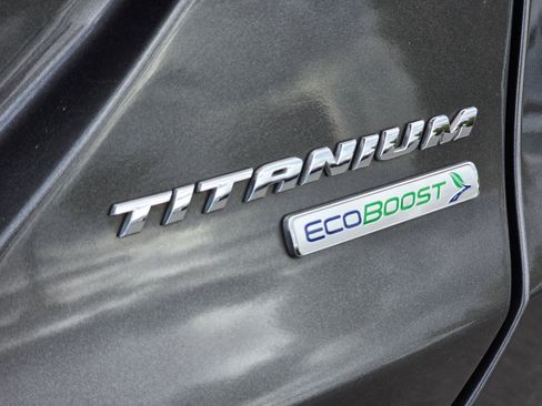 Used 2017 Ford Fusion Titanium image 8