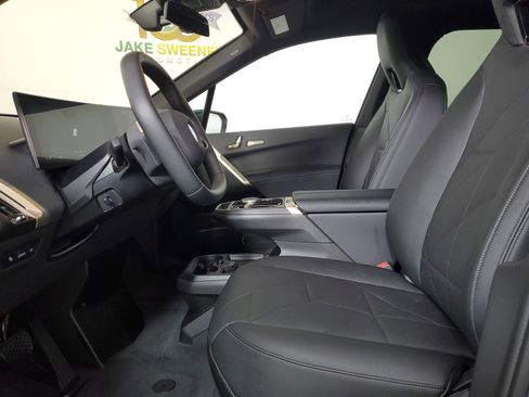 New 2026 BMW iX xDrive60 image 9