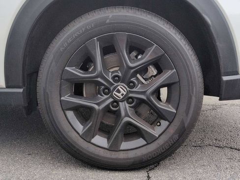 Used 2024 Honda HR-V Sport image 14