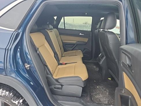 Used 2022 Volkswagen Atlas Cross Sport SEL R-Line w/ Cross Sport MDO Package image 7