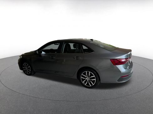 Used 2025 Volkswagen Jetta SE image 10