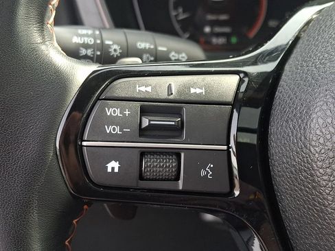 Used 2024 Honda Pilot TrailSport image 21