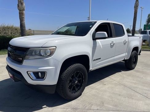 Used 2017 Chevrolet Colorado Z71 AWD/4WD image 1