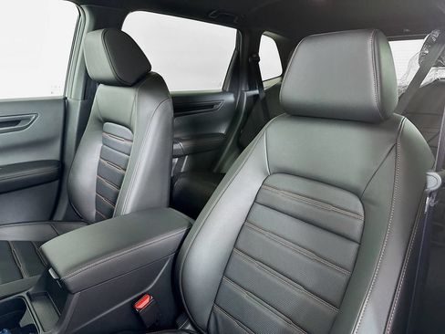 Used 2026 Honda CR-V Sport-L image 8