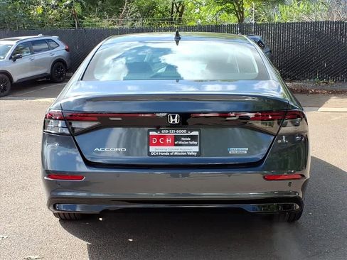 New 2026 Honda Accord Touring image 5