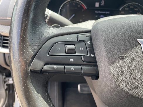 Used 2019 Cadillac XT4 Sport FWD image 18
