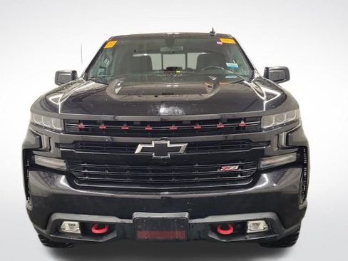 Used 2021 Chevrolet Silverado 1500 LT Trail Boss w/ Convenience Package II image 2