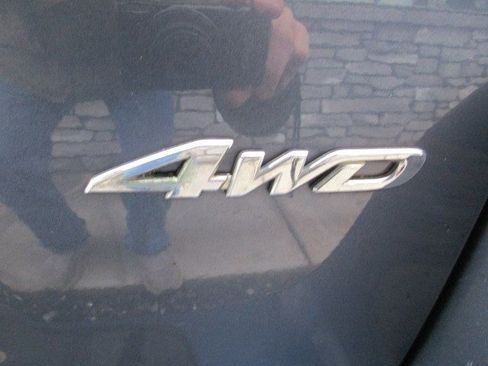 Used 2013 Toyota Highlander SE image 35