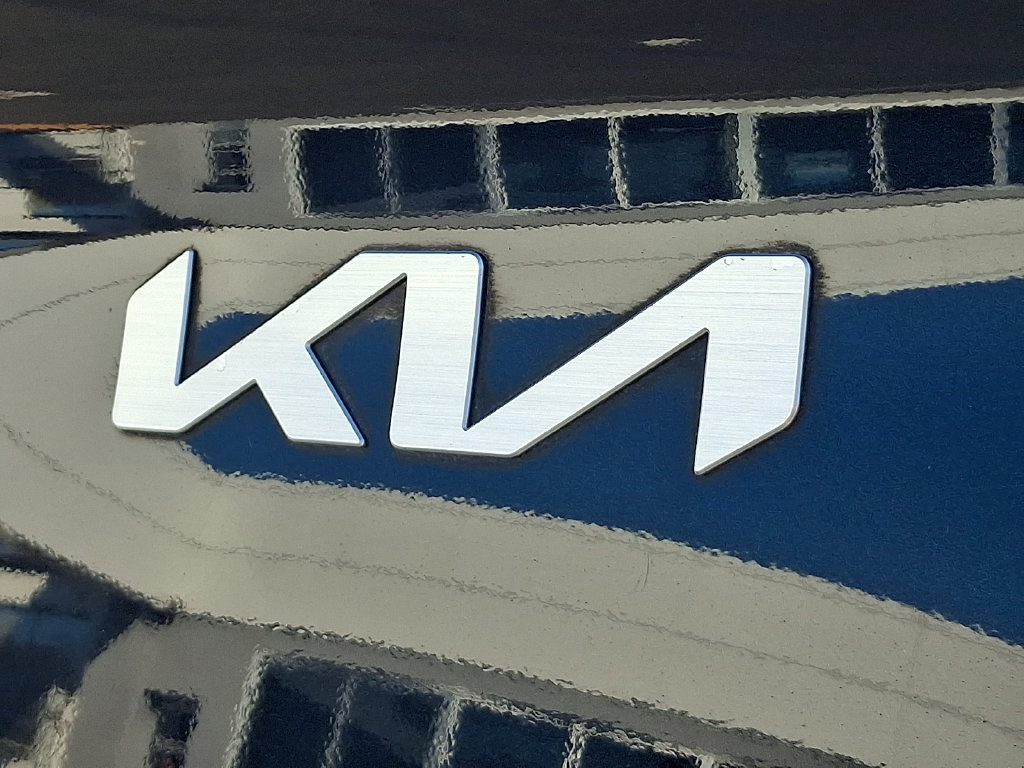 Used 2024 Kia EV6 Wind w/ Wind Technology Package AWD/4WD image 29