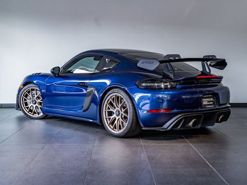 Certified 2023 Porsche 718 Cayman GT4 RS RWD image 3