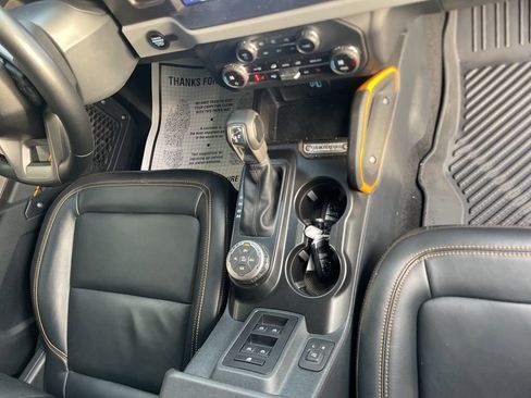 Used 2023 Ford Bronco Badlands w/ Sasquatch Package image 22