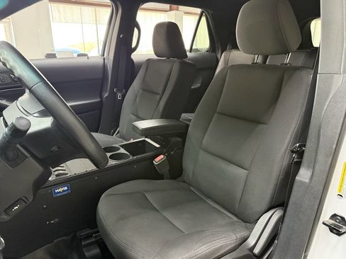 Used 2017 Ford Explorer 4WD Police Interceptor image 10