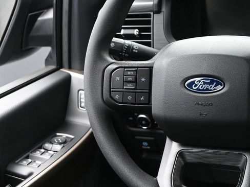 Used 2025 Ford F150 STX w/ Equipment Group 201A FX4 AWD/4WD image 19