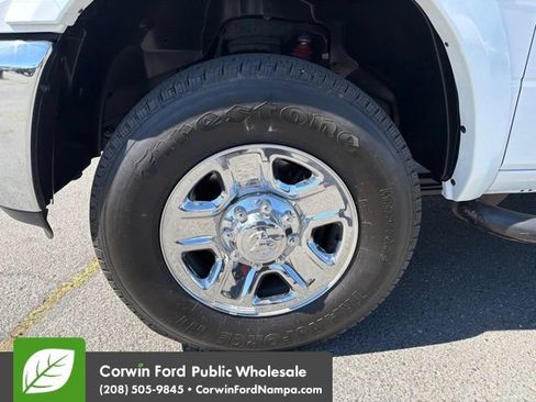 Used 2018 RAM 2500 Tradesman w/ Chrome Appearance Group AWD/4WD image 9