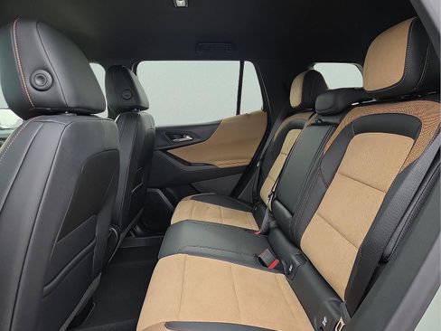 New 2026 Chevrolet Equinox ACTIV w/ Safety and Technology Package FWD image 10