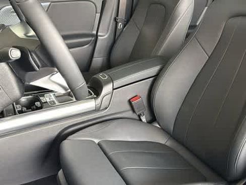 Used 2026 Mercedes-Benz GLA 250 4MATIC image 25