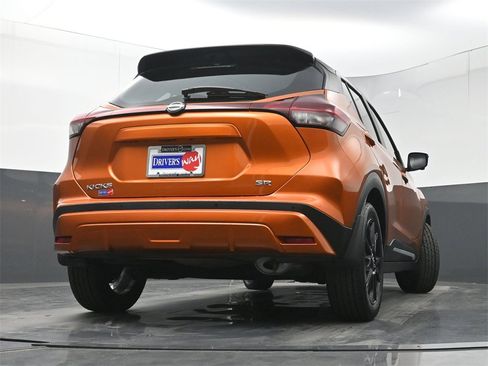 Used 2022 Nissan Kicks SR w/ Interior Electronics Package image 27