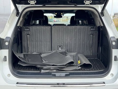 Used 2022 Toyota Highlander Platinum image 44