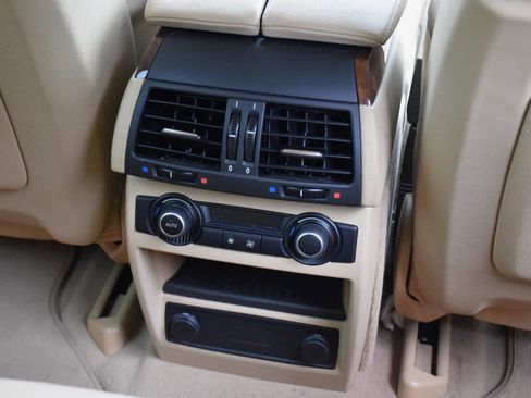 Used 2013 BMW X5 xDrive35i image 15