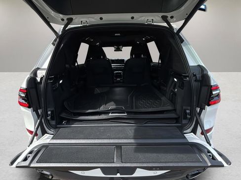 Used 2023 BMW X7 M60i w/ Executive Package AWD/4WD image 30