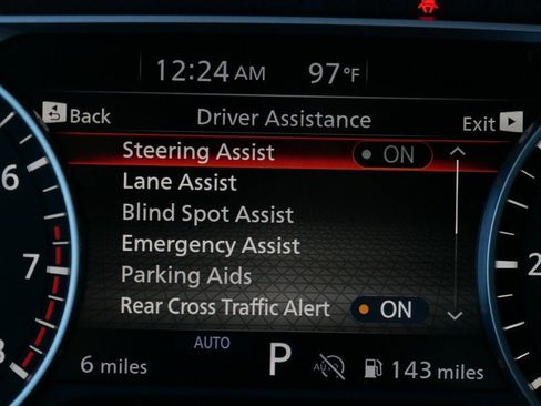 Used 2024 Nissan Pathfinder Rock Creek image 17