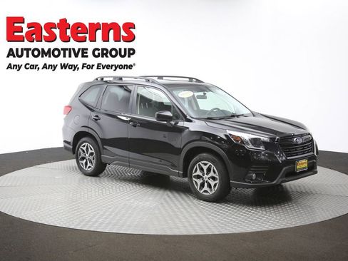 Used 2023 Subaru Forester Premium image 53