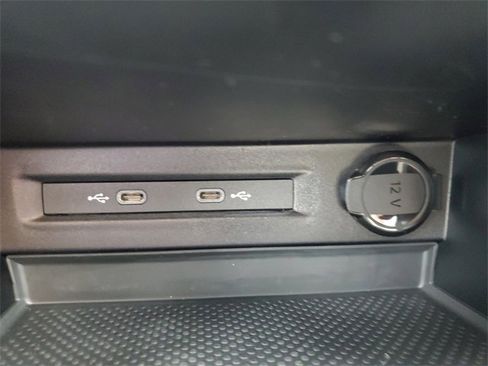 New 2025 Volkswagen Taos S image 20