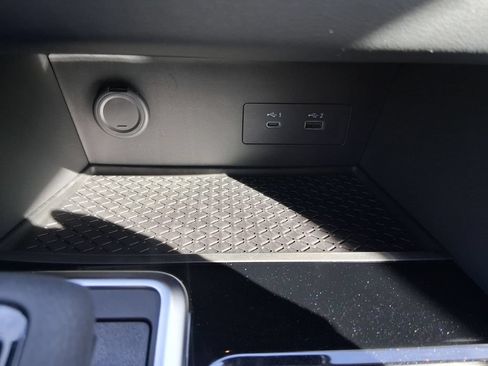 New 2026 Nissan Pathfinder SV AWD/4WD image 17