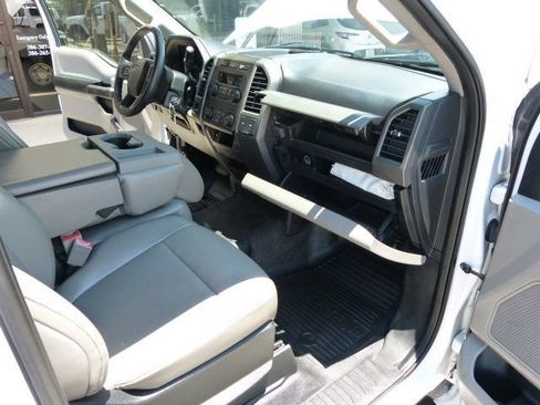 Used 2019 Ford F250 XL RWD image 18
