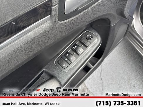Used 2018 Chrysler 300 Limited w/ Safetytec Plus Group image 25