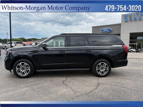 Used 2025 Ford Expedition Max Active AWD/4WD image 5