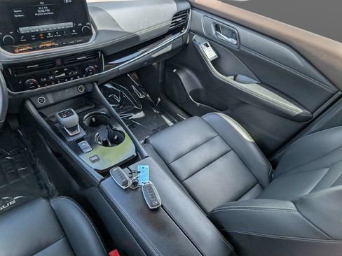 Certified 2023 Nissan Rogue SL w/ SL Premium Package FWD image 22
