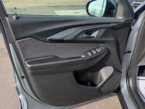 Used 2023 Chevrolet TrailBlazer RS w/ Convenience Package image 18