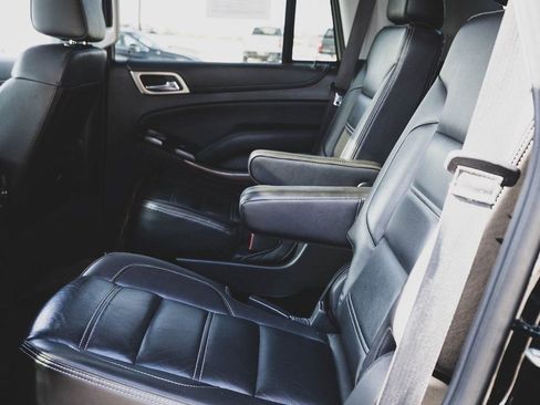 Used 2019 GMC Yukon Denali w/ Denali Ultimate Package image 38