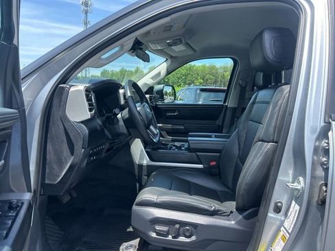 Used 2024 Toyota Tundra SR5 w/ SR5 Premium Package AWD/4WD image 14