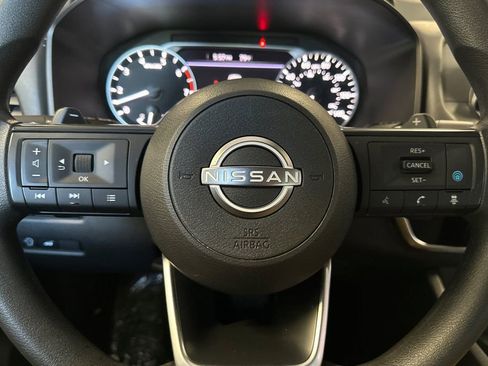 Used 2024 Nissan Rogue SV AWD/4WD image 24