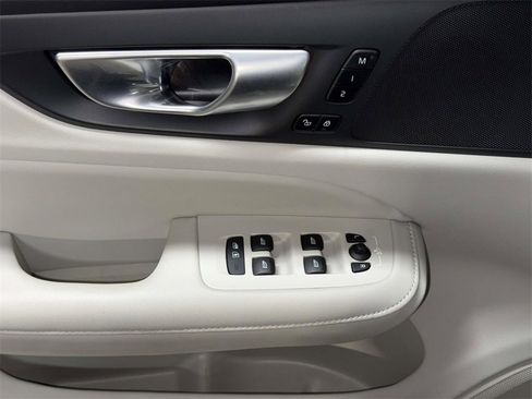 Used 2024 Volvo S60 T8 Plus w/ Protection Package Premier image 20