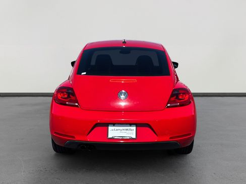 Used 2012 Volkswagen Beetle 2.5 FWD image 4