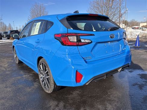 Used 2024 Subaru Impreza 2.0i Sport image 9