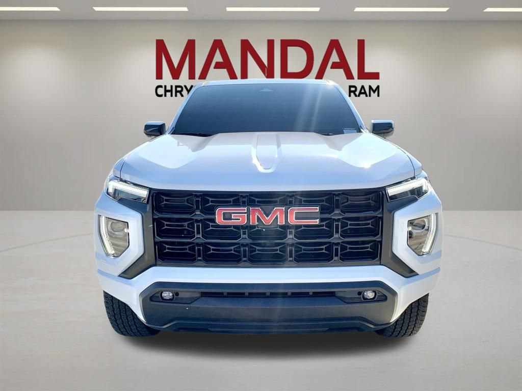 Used 2024 GMC Canyon Elevation w/ Convenience Package AWD/4WD image 3